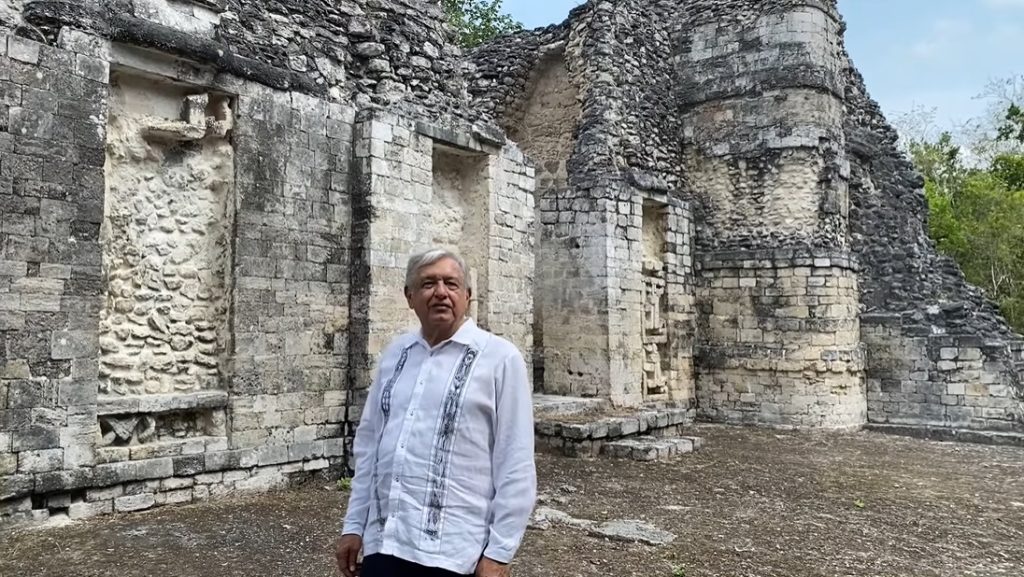 AMLO se enferma de COVID; suspende gira por Yucatán