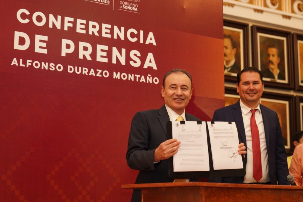 Presenta gobernador Alfonso Durazo iniciativa de Ley de Notarías