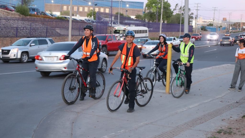 Aumentan participantes en rodada ciclista familiar