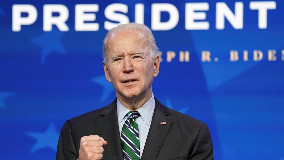 Republicanos buscan destituir a Biden por crisis fronteriza