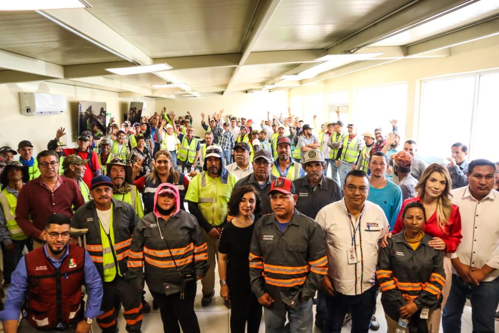 Mejora Alcalde condiciones de trabajadores municipales