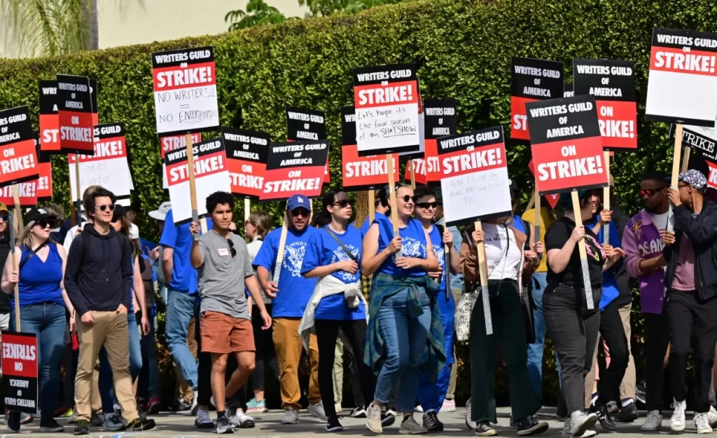 Empeora conflicto laboral entre los estudios de Hollywood y el Sindicato de Actores