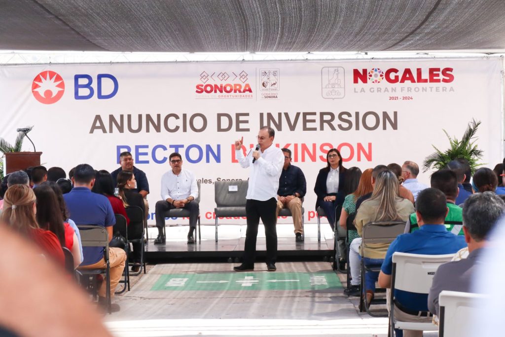 INAUGURAN GOBERNADOR ALFONSO DURAZO Y ALCALDE JUAN GIM, EXPANSIÓN DE EMPRESA BECKTON DICKINSON