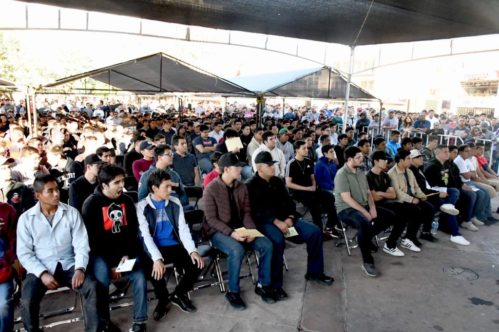 Invita Ayuntamiento de Hermosillo a jóvenes clase 2006 y remisos a tramitar la Pre Cartilla Militar