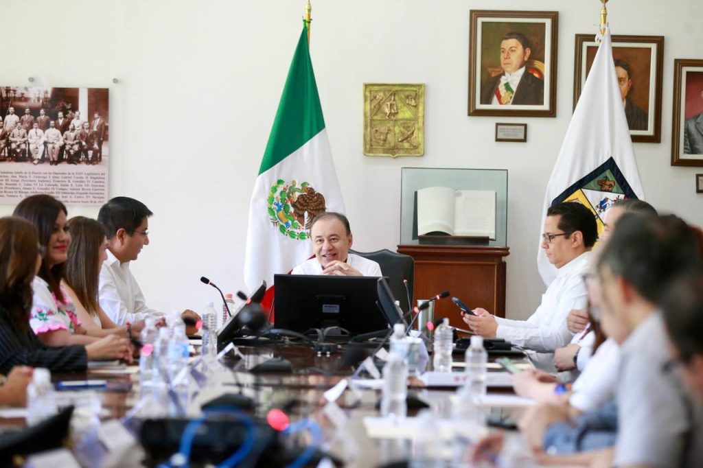 Acuerda Gobierno de Sonora acciones para prevención a la salud por temporada de calor