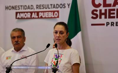 Claudia Sheinbaum planteó en Michoacán una reforma para que pueblos indígenas sean sujetos de derecho