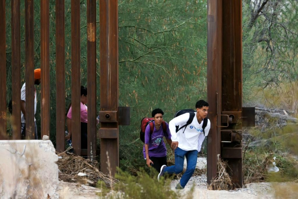 Arizonenses decidirán en boleta electoral si es delito cruzar la frontera de manera irregular