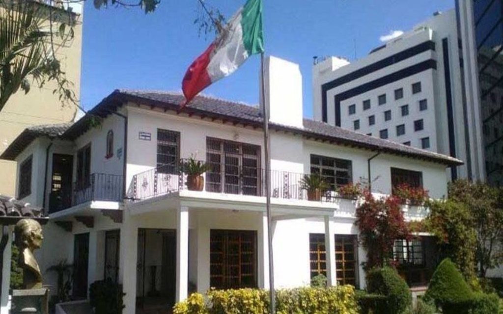 Suiza protegerá propiedades diplomáticas de México en Ecuador