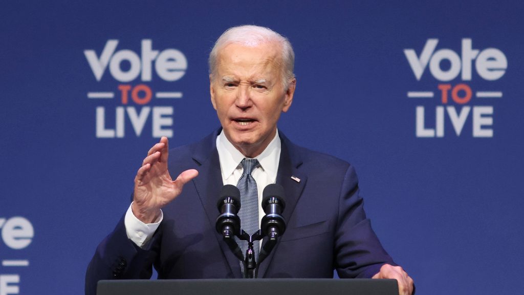 El presidente Biden anunciará en Las Vegas varias iniciativas enfocadas en educación e inmigración, las cuales podrían beneficiar a los latinos