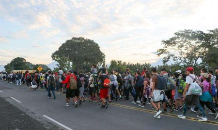 Sale de Chiapas caravana de más de 3,000 migrantes para cruzar el país y llegar a EE.UU