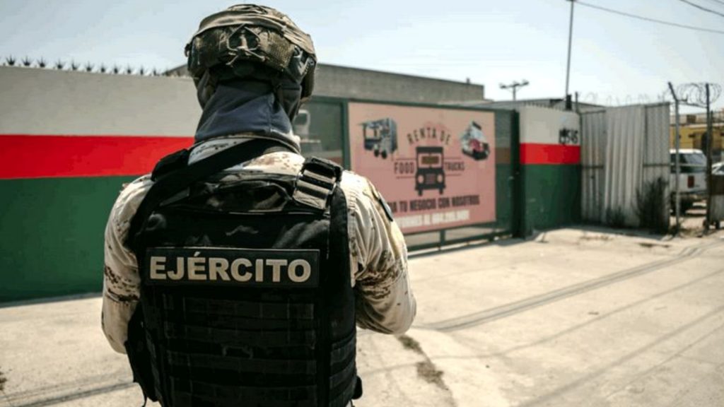 Hallan narcotúnel en Tijuana a 200 metros de la frontera con Estados Unidos