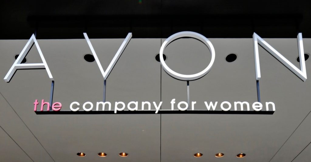 Avon se declaró en quiebra en EE. UU al enfrentar demandas que alegaban que el talco de sus productos causaba cáncer