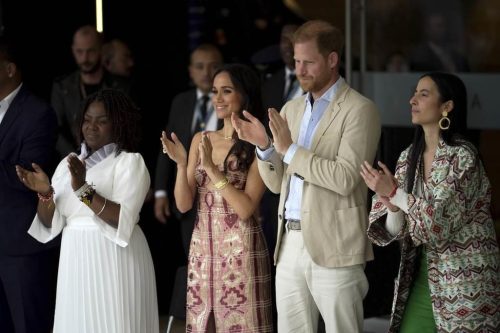 Meghan Markle sorprende al hablar en español en su visita a Colombia