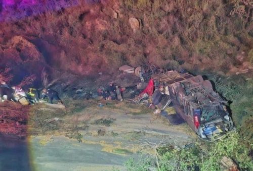 Confirman la muerte de 19 personas y 6 lesionadas en accidente de camión de pasajeros en carretera Zacatecas-Aguascalientes