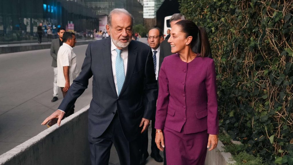 En 2025 hay “muchos proyectos” y viene “mucha inversión privada”, señaló Carlos Slim después de reunión con Claudia Sheinbaum