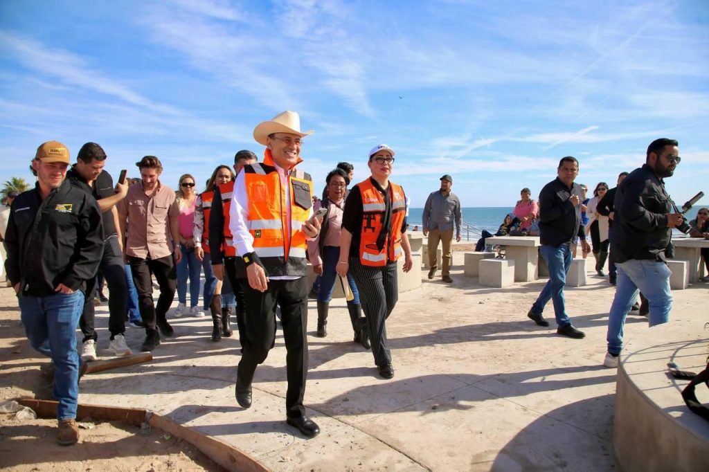 Avanza Gobernador Durazo construcción de malecón de Huatabampito con 75% de la obra concluida