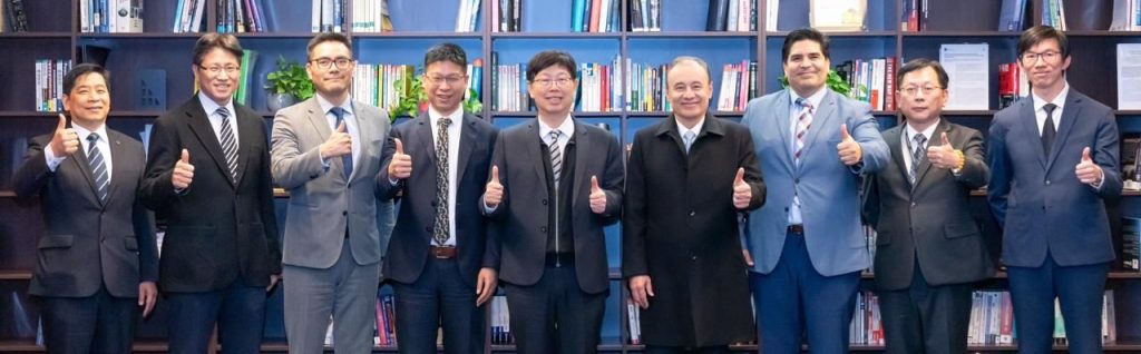 Sonora avanza negociación con el gigante tecnológico FOXCONN; iniciarán ruta para impulsar ciudades inteligentes y electromovilidad