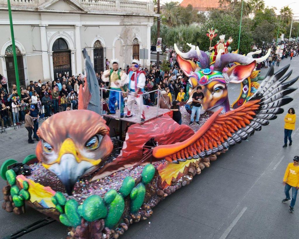 Celebra Gobernador Durazo gran éxito del Carnaval de Guaymas con más de 350 mil asistentes y saldo blanco